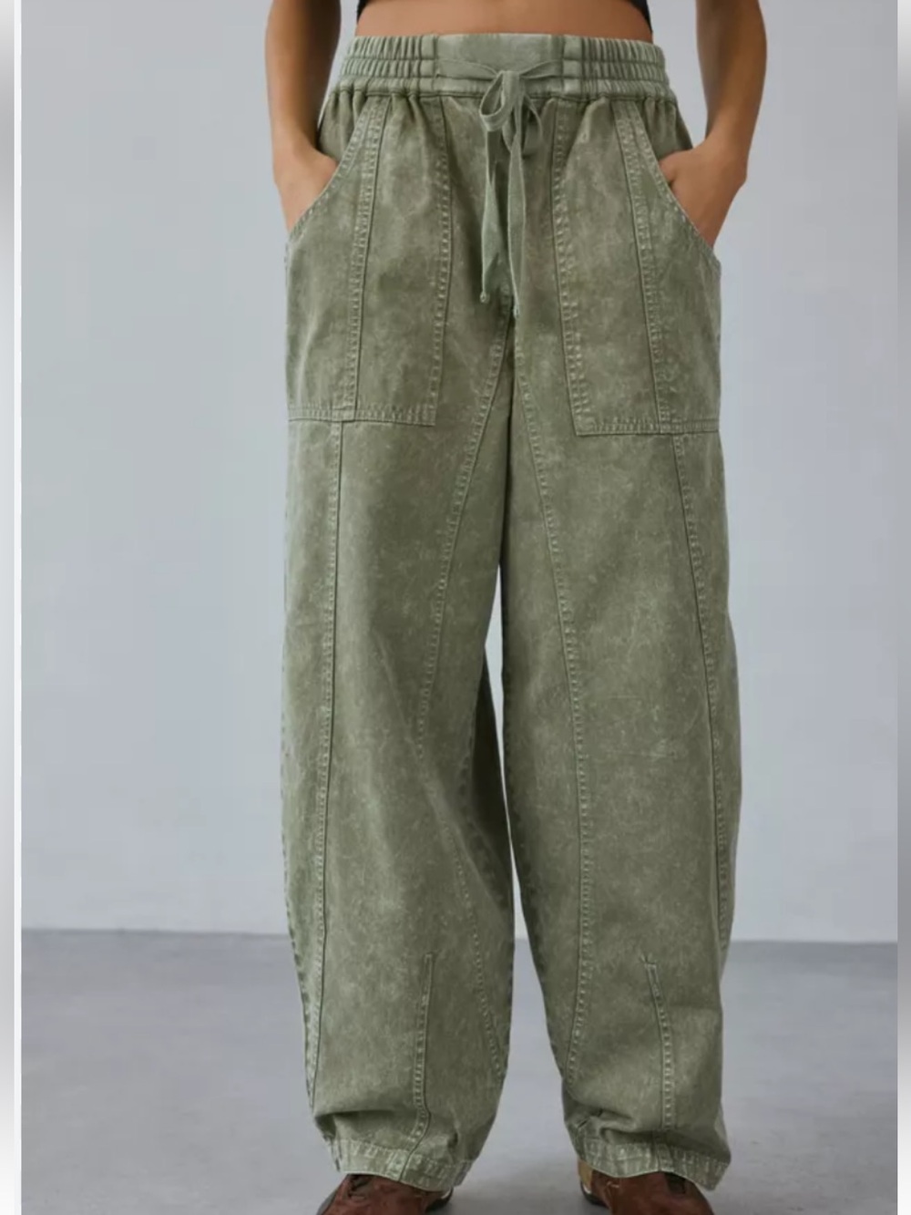 BDG Olive Drawstring Wide-Leg Cargo Joggers
